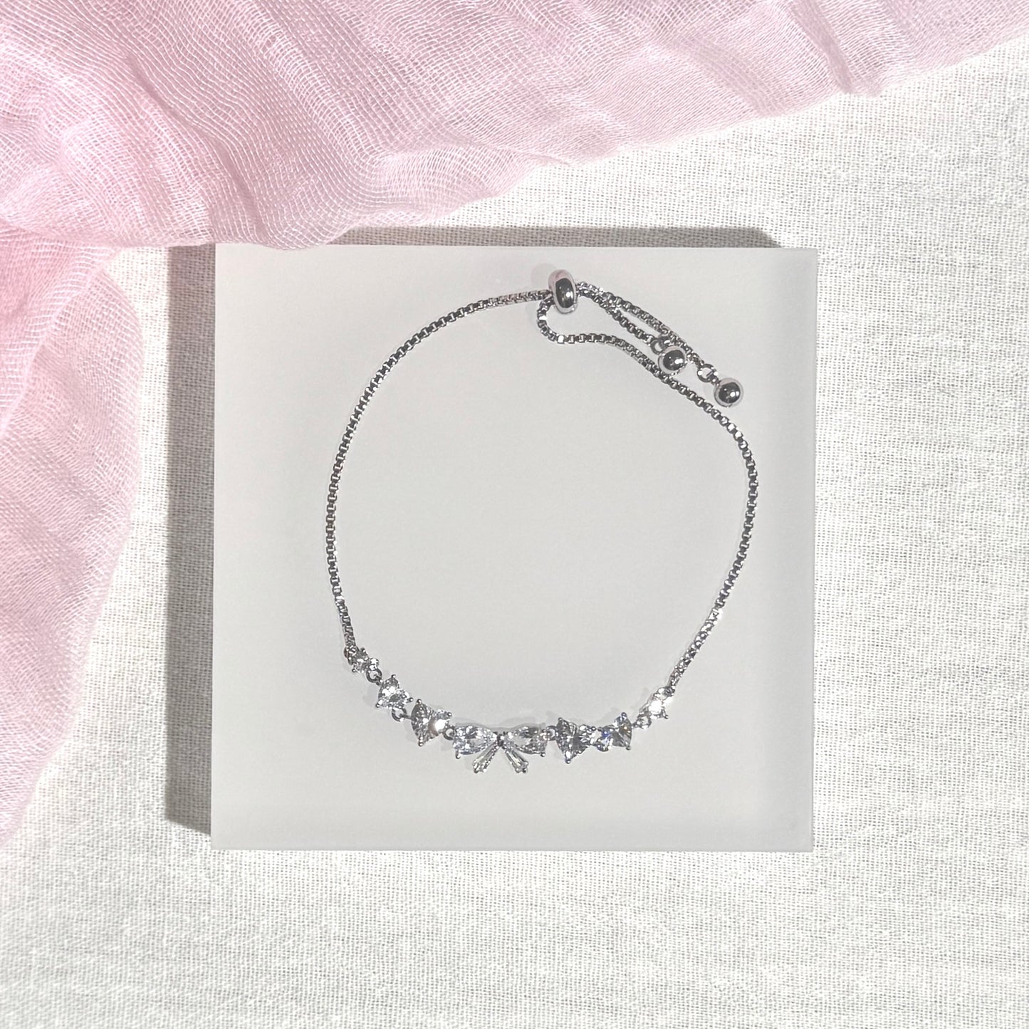 Lighttie Bow Bracelet