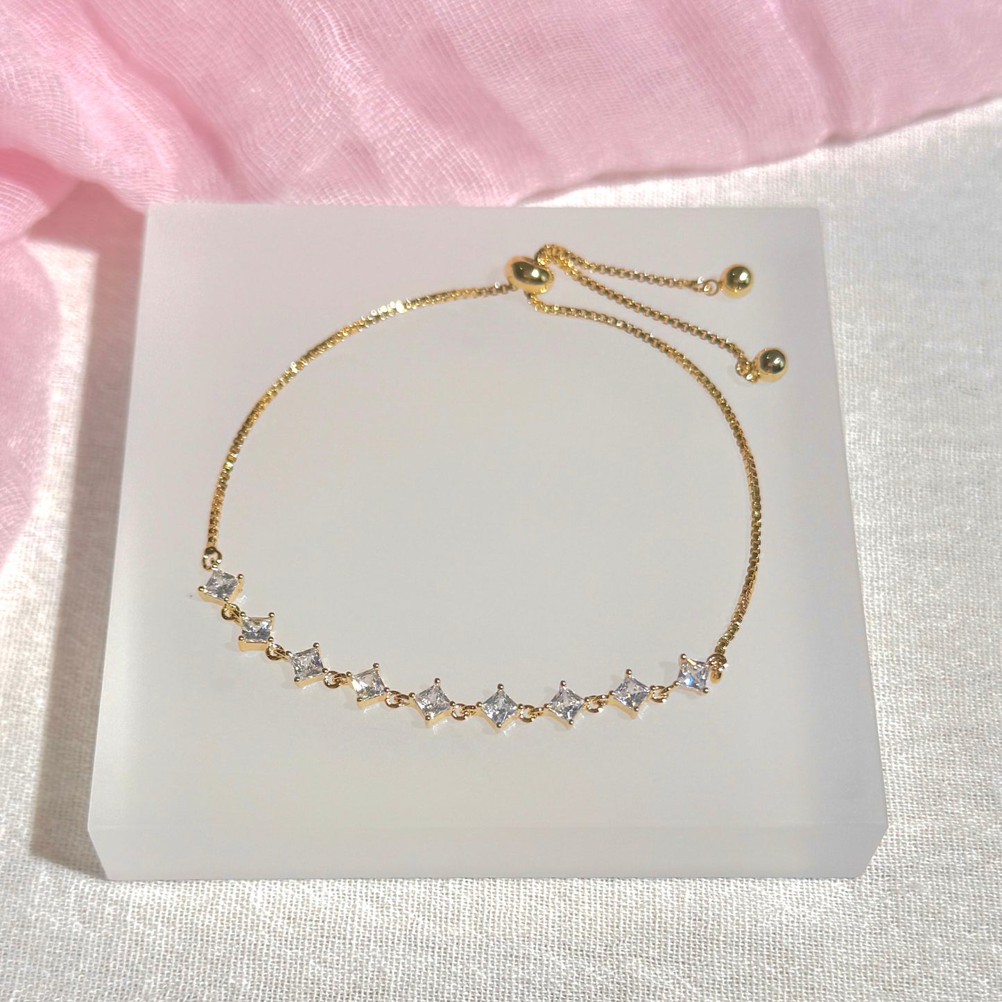 Twinkle Line Bracelet