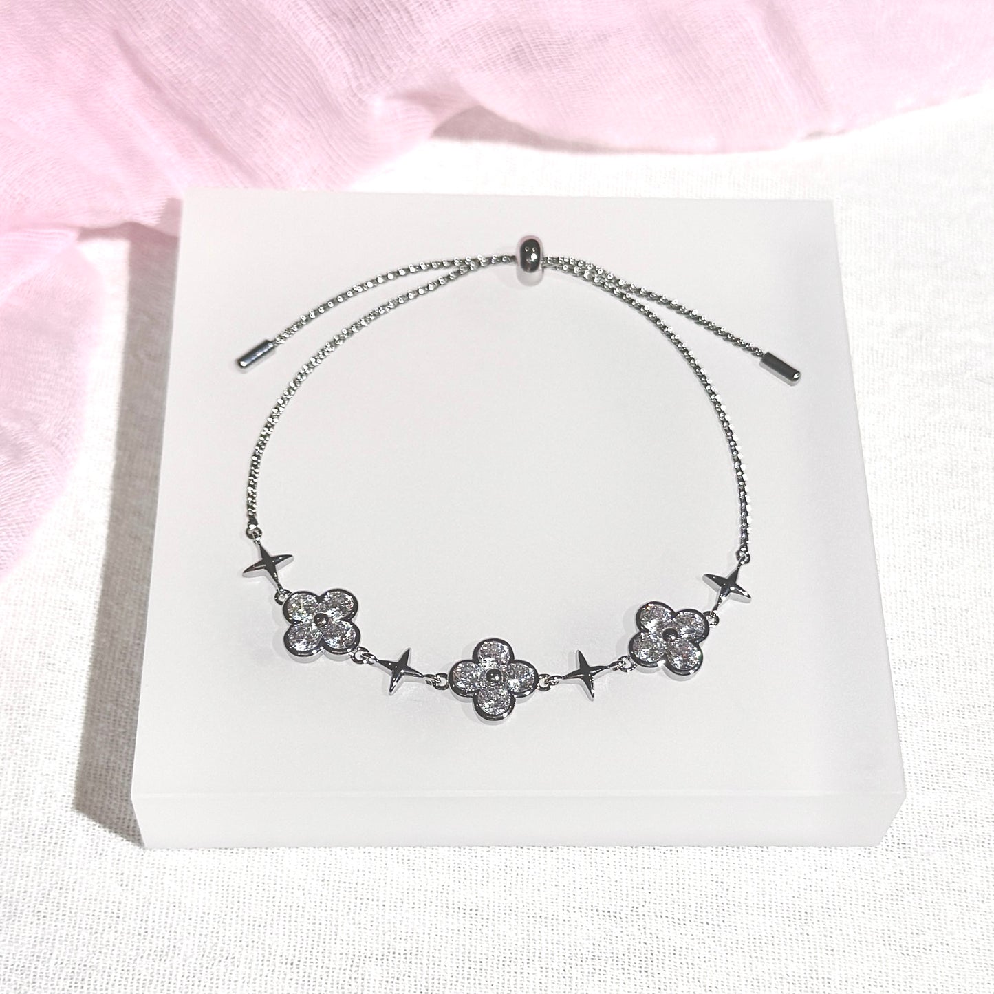 Star Petal Bracelet